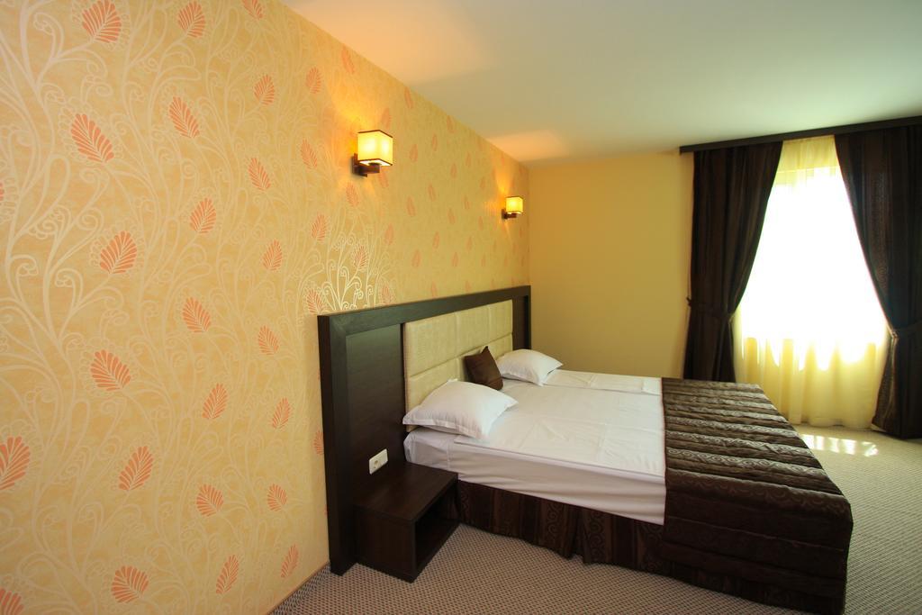 Siena House Hotel Sozopol Exterior foto